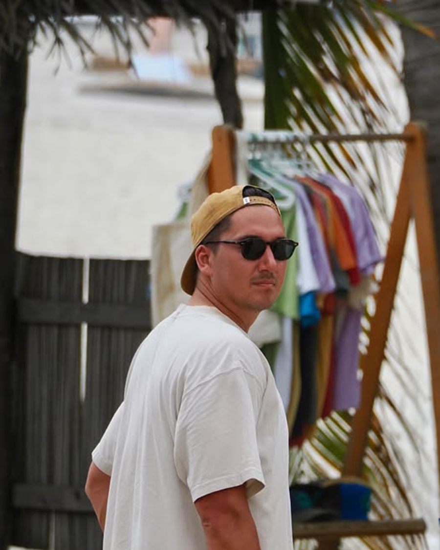 Guy Vero on the island